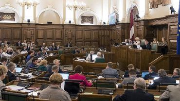 Сейм Латвии утвердил во втором чтении законопроект о переводе детсадов на государственный язык обучения