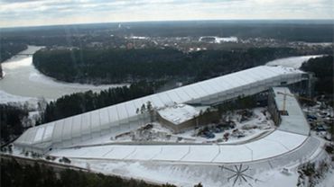 Где появится первый в Балтии крытый горнолыжный комплекс?                