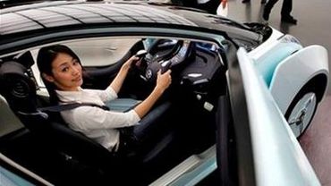 Nissan представит в Токио городской электромобиль