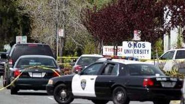 В результате стрельбы в колледже в Окленде погибли семь человек                                