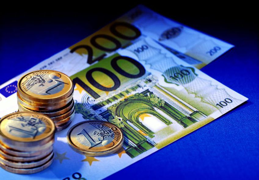 Еврокомиссар — Эстонии: Переход на евро — премия за примерное поведение
