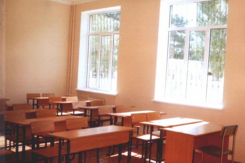 Вице-министр: через пару лет в Литве будет на 300 школ меньше
 


