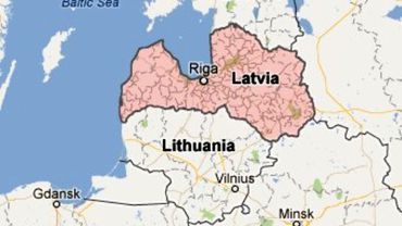 Фермер перекрыл дорогу из Литвы в Латвию