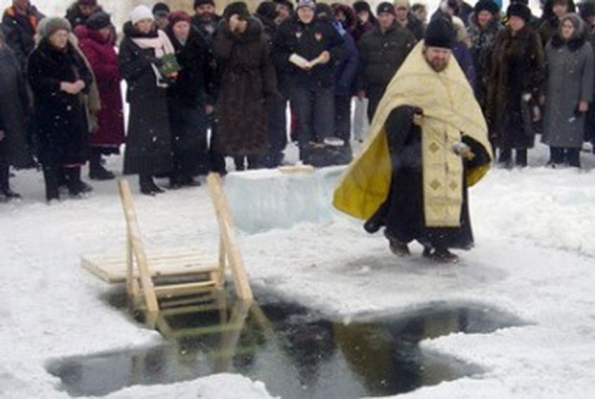 Святая вода вызвала вспышку кишечной инфекции в Иркутске