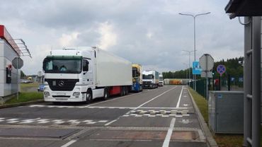 Через границу Литвы не пропустили грузовые транспортные средства, перевозившие подсанкционные грузы