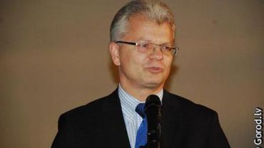 Посол Литвы в Латвии: Проблема массового отъезда людей за границу является общей для наших стран