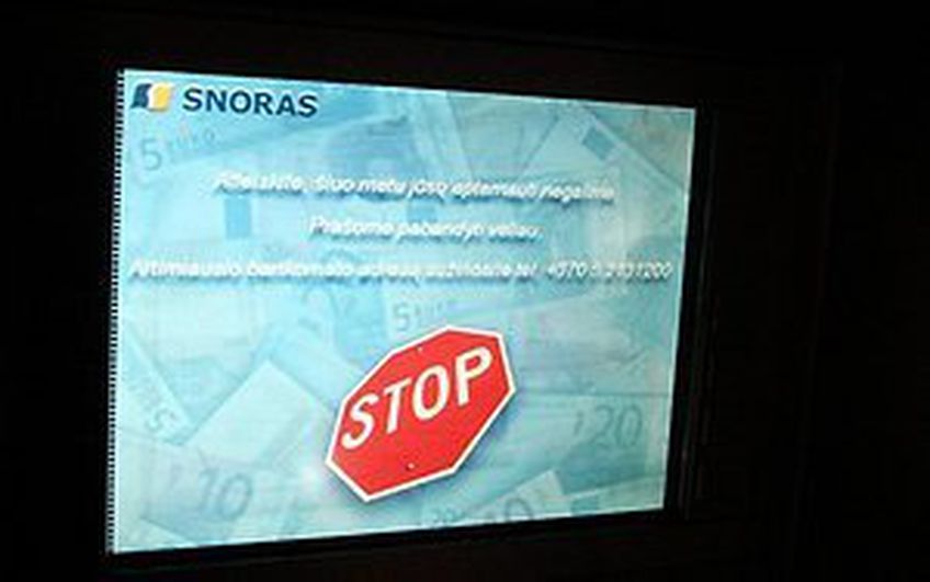 СМИ Литвы: Банк Snoras то ли спасают, то ли топят?!


                                                                                             