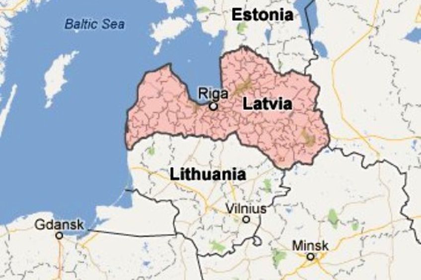 Фермер перекрыл дорогу из Литвы в Латвию