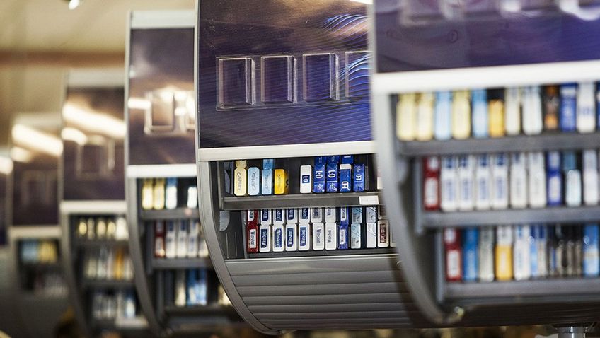 Какие перемены ждут курящих: в магазинах могут появиться новые отделы и списки