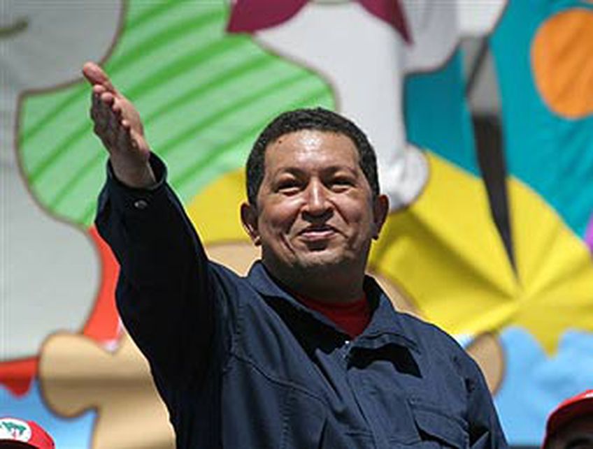 Чавес введет в Венесуэле шестичасовой рабочий день