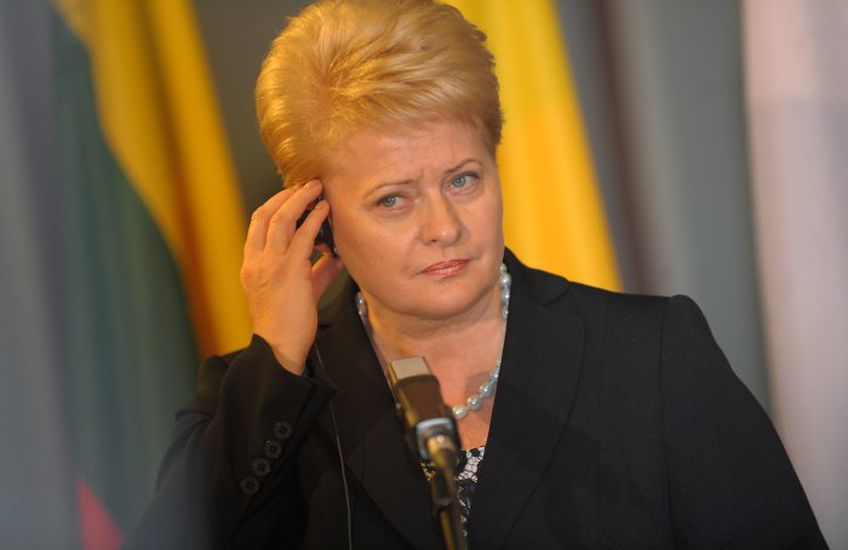 Президент Литвы посетит Инчукалнское газохранилище в Латвии
