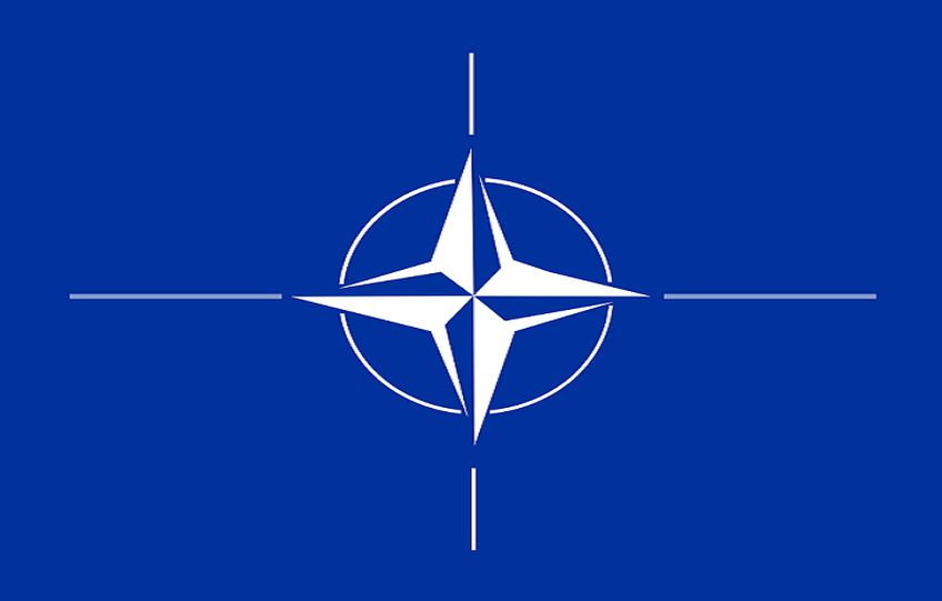 NATO pradeda diskusijas dėl ilgalaikio rytinio flango stiprinimo