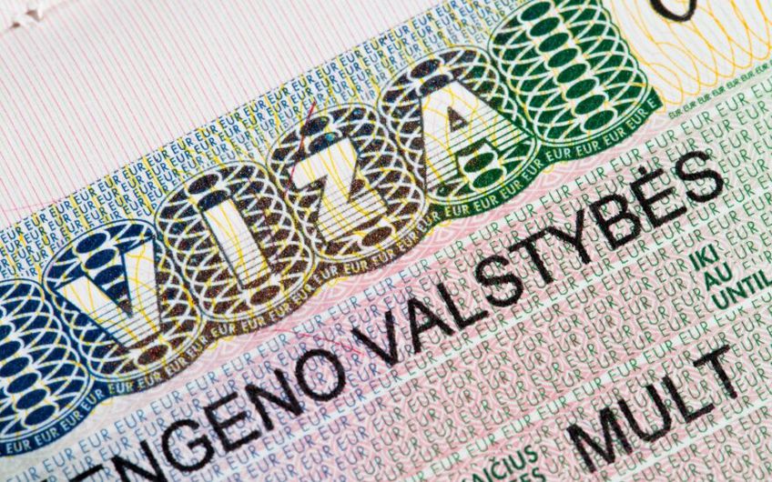 Одобрено повышение сбора за шенгенскую и национальную визу