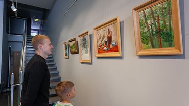 Приглашаем на художественную выставку Андрея Денисенко (фотогалерея)