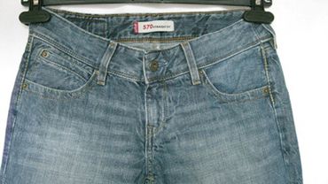 20 мая 1873 г. на свет появились джинсы 
                