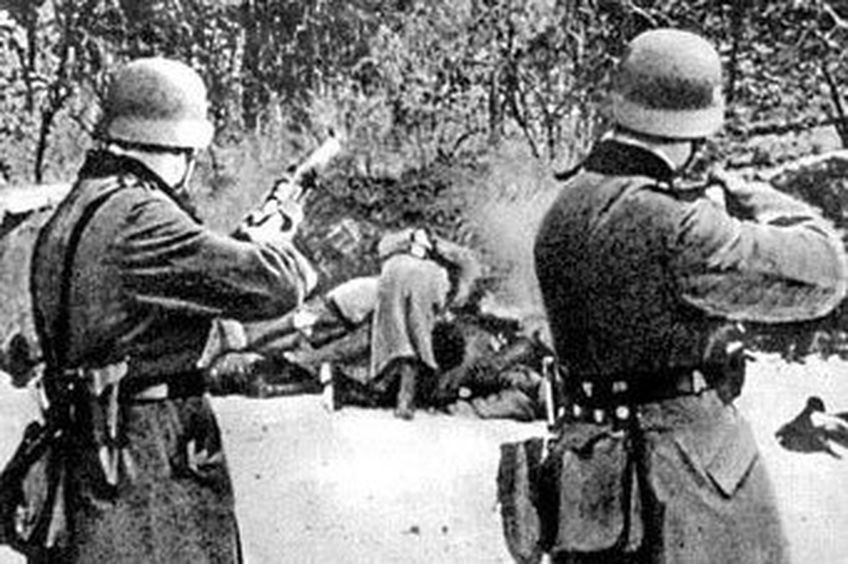 Германию избавили от выплаты компенсаций за преступления нацистов                                