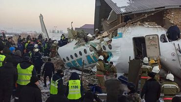 Lietuvos vadovai reiškia užuojautą dėl lėktuvo katastrofos Kazachstane