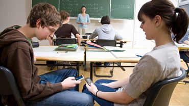 Исследование: смартфоны негативно влияют на успеваемость студентов