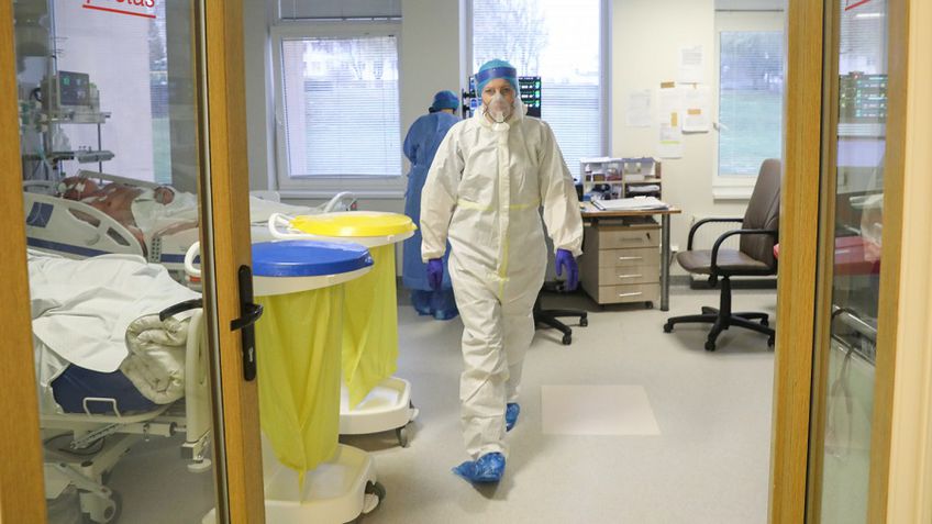Lietuvoje nustatyti 597 nauji koronaviruso infekcijos atvejai, mirė 9 žmonės