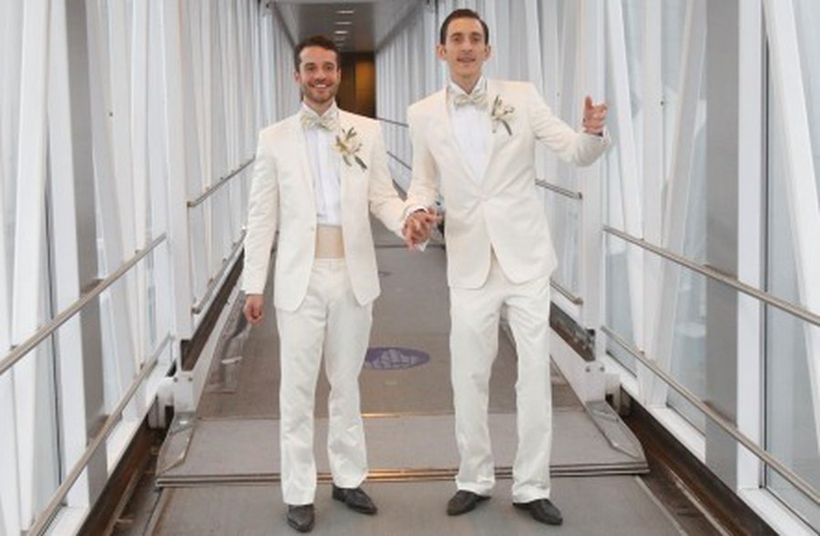 Кого обманываем?                                 - Литва и страны Балтии