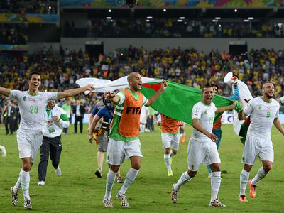 Международная федерация футбольных ассоциаций оштрафовала Алжир за лазерную указку - Культурные и спортивные мероприятия