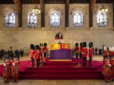 Г. Науседа примет участие в похоронах королевы Елизаветы II - В Мире