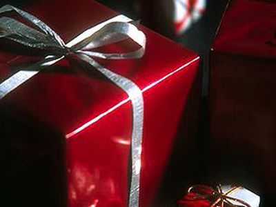 Британцев уличили в неумении прятать подарки - Хобби, отдых и развлечения