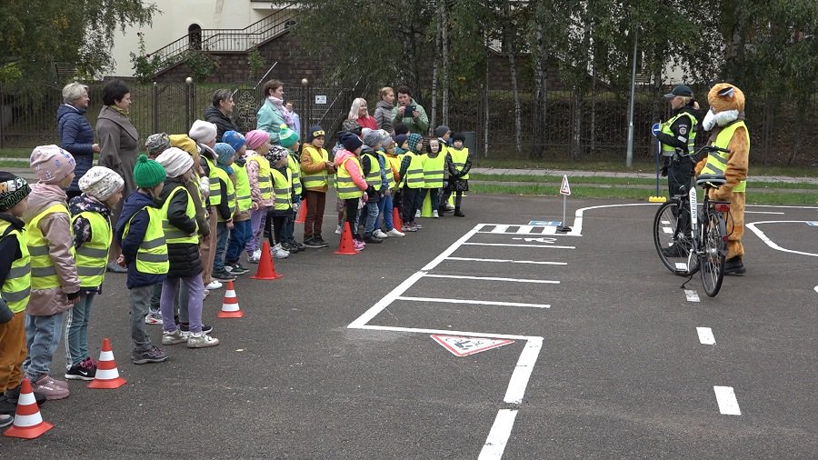 "Знающий ребенок - безопасный ребенок" (видео) - В Висагинасе