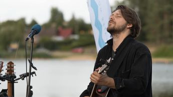 Мелодии среди сосен и озёр: «Water Music Lietuva» возвращается в Висагинас (видео)