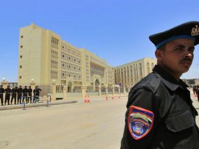 Siūloma be reikalo nevykti į Kairą ir kitus miestus - Pasaulyje