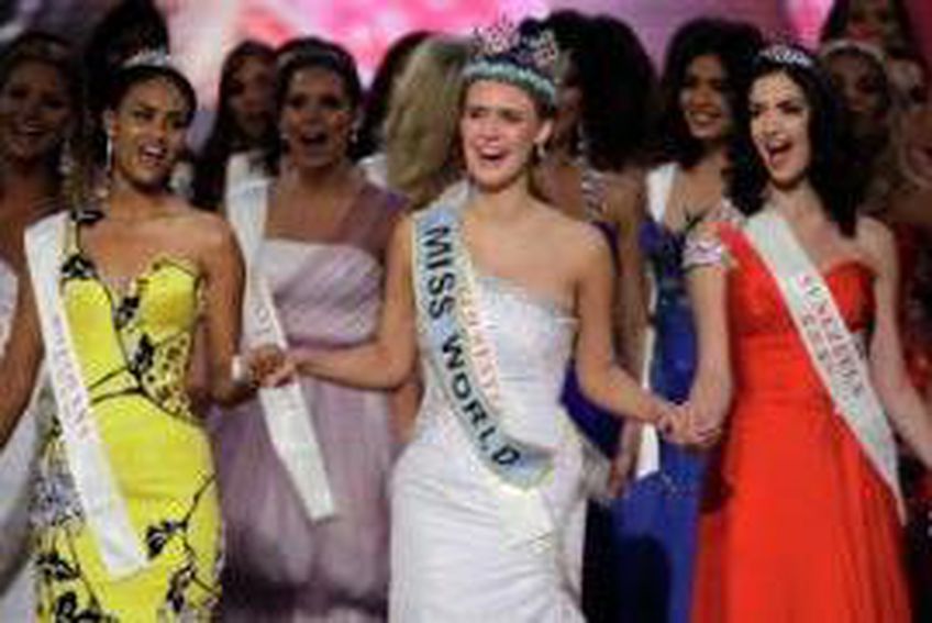 Корона «Мисс Мира-2010» отправилась в США