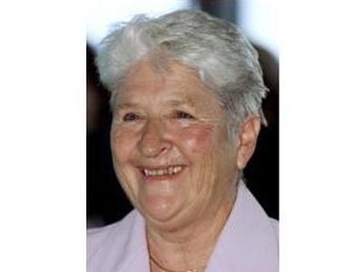 71-летняя олимпийская чемпионка избила грабителя, ворвавшегося в ее дом - Происшествия и криминал