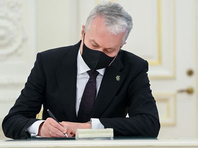 Г. Науседа: паспорт возможностей вносит противостояние в общество - Литва и страны Балтии