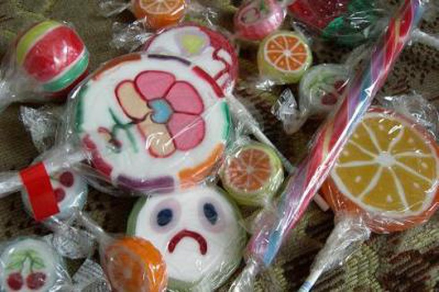 „Branduoliniai“ saldainiai – iš tiesų nuodingi - Pasaulyje