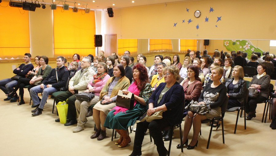 В Висагинасе во второй раз пройдет Тотальный диктант.  Проверьте свою грамотность! - В Висагинасе