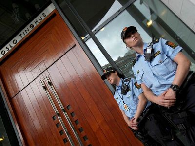 На суде Брейвик назвал себя писателем                                                                 - В Мире