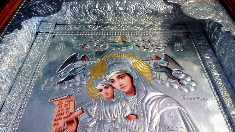 Расписание богослужений в Введено-Пантелеимоновском храме с 18  по 24 июня - Мир православия