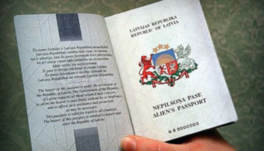 Сейм Латвии отказался вернуть в паспорта графу «национальность» - Литва и страны Балтии
