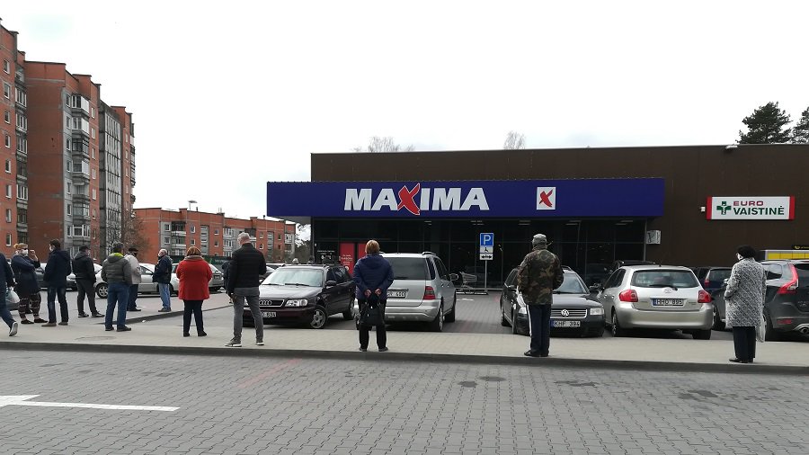 Как можно оплатить счета, и где скапливаются очереди? - В Висагинасе