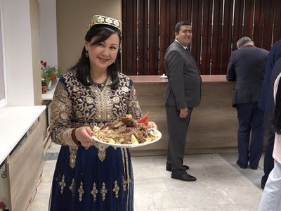 Узбекистан оказался намного ближе, чем мы думали (видео) - В Висагинасе