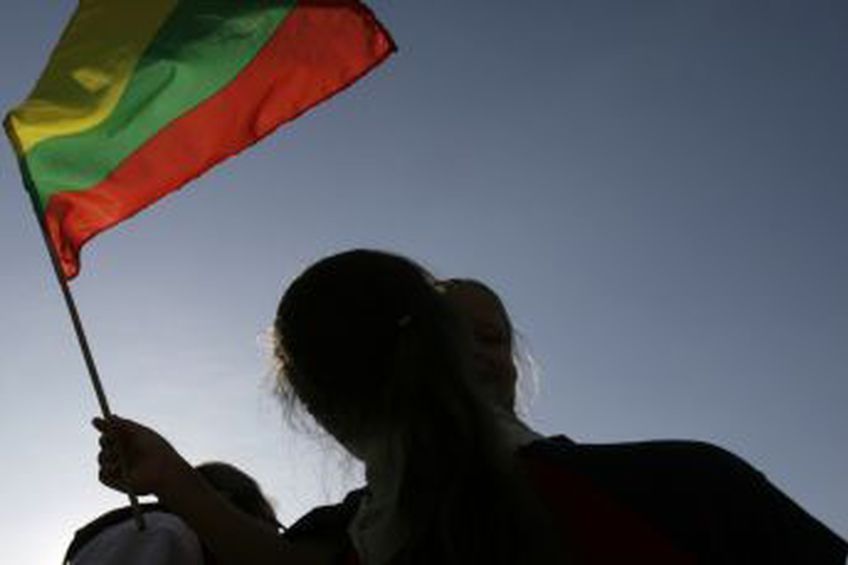 В Литве разгорелся скандал вокруг перезахоронения бывшего премьера