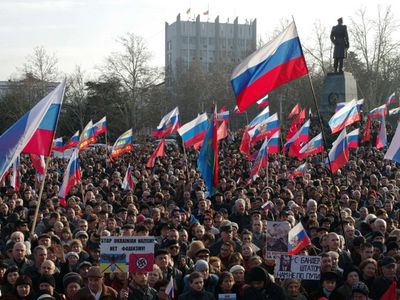 В Севастополе русский язык признан официальным - В Мире