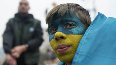 Сторонники украинской власти возобновляют акции в центре Киева
