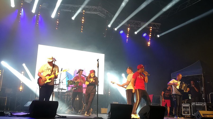 «Дрозды» вбили гвоздь в программу праздника. Это было крутое шоу! (добавлено видео) - В Висагинасе