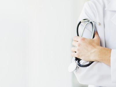 Ситуация шокирует: почти половина медучреждений в Литве не представила планы по восстановлению деятельности - Литва и страны Балтии