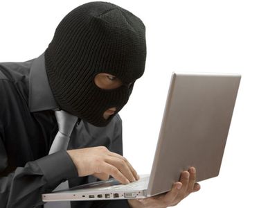 Британская спецслужба объявила вакансию аналитика перехваченных звонков и писем на русском - IT новости