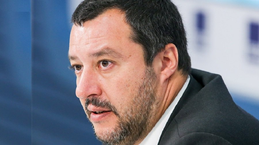 Италия намерена до конца года поднять вопрос об отмене санкций ЕС против РФ - В Мире