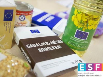 Выдача продуктовой помощи малоимущим жителям - В Висагинасе