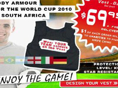 Гостям ЧМ-2010 по футболу предлагают приобретать разноцветные бронежелеты - Культурные и спортивные мероприятия