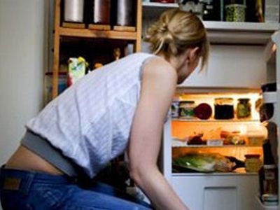 Как побороть эмоциональное переедание - Наука и здоровье